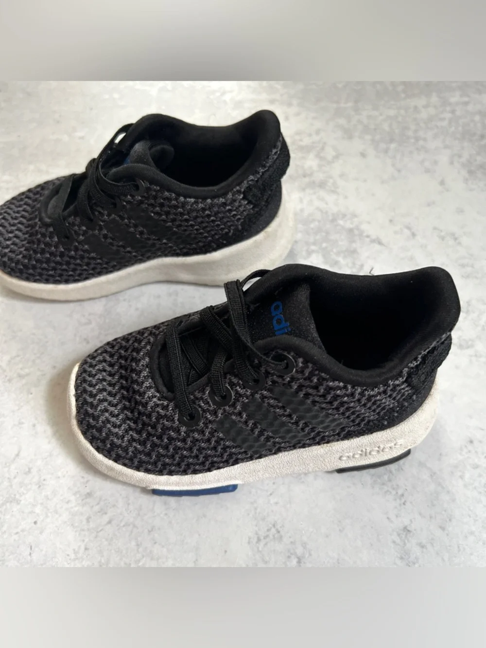 5⚽️ adidas Toddler Black Shadow Knit Slip-On Lace Sneakers with White Sole